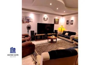 Apartment - 3 Bedrooms - 2 Bathrooms for sale in 9th District - Sheikh Zayed City - Giza