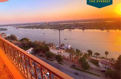 Apartment - 3 Bedrooms - 2 Bathrooms for sale in Cornish El Nile St. - Maadi - Hay El Maadi - Cairo