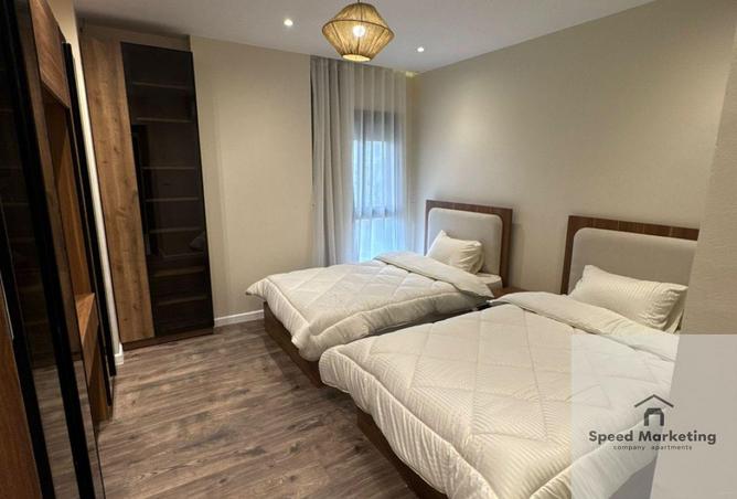 67222104 - Property Image 3