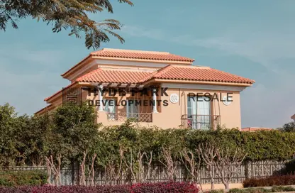 Villa - 4 Bedrooms - 5 Bathrooms for sale in Cluster 1 - Hyde Park - New Cairo City - Cairo