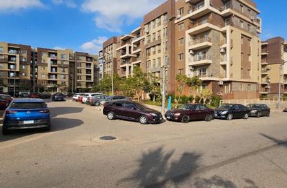 Apartment - 3 Bedrooms - 3 Bathrooms for sale in Dar Masr 6 October - 6 October- Wadi El Natroun Road - 6 October City - Giza