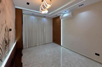 Apartment - 3 Bedrooms - 4 Bathrooms for rent in Lake View Residence - 5th Settlement Compounds - The 5th Settlement - New Cairo City - Cairo Apartment - 3 Bedrooms - 4 Bathrooms for rent in Lake View Residence - 5th Settlement Compounds - The 5th Settlement - New Cairo City - Cairo