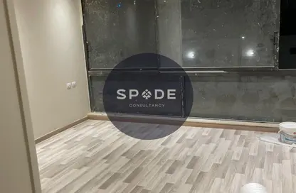 Apartment - 2 Bedrooms - 2 Bathrooms for sale in Lake View Residence - 5th Settlement Compounds - The 5th Settlement - New Cairo City - Cairo