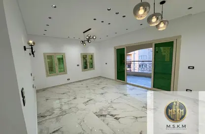 Apartment - 3 Bedrooms - 3 Bathrooms for rent in Zizinia St. - South Investors Area - New Cairo City - Cairo