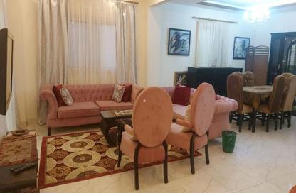 Roof - 4 Bedrooms - 3 Bathrooms for sale in El Yasmeen 8 - El Yasmeen - New Cairo City - Cairo