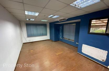 Office Space - Studio - 7+ Bathrooms for rent in Street 290 - New Maadi - Hay El Maadi - Cairo