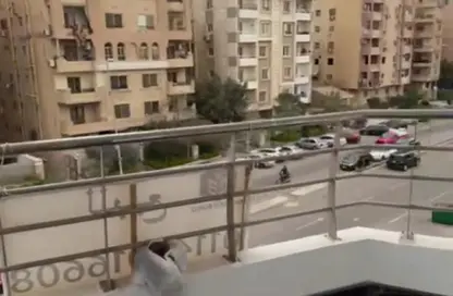 Apartment - 3 Bedrooms - 3 Bathrooms for sale in 10th District - Sheikh Zayed City - Giza