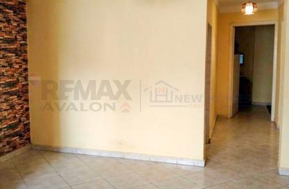 Apartment - 2 Bedrooms - 1 Bathroom for sale in Ibrahimia - Hay Wasat - Alexandria