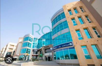 Office Space - 2 Bedrooms - 1 Bathroom for rent in Kargo Mall - Al Shabab St. - Sheikh Zayed City - Giza