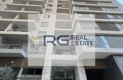 Apartment - 3 Bedrooms - 1 Bathroom for sale in Landmark - Nasr City Compounds - Nasr City - Cairo