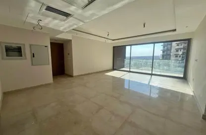 Apartment - 3 Bedrooms - 3 Bathrooms for sale in Park Side Residence - Zed Towers - Sheikh Zayed Compounds - Sheikh Zayed City - Giza