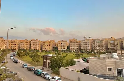 Duplex - 5 Bedrooms - 3 Bathrooms for sale in Al Narges 3 - Al Narges - New Cairo City - Cairo