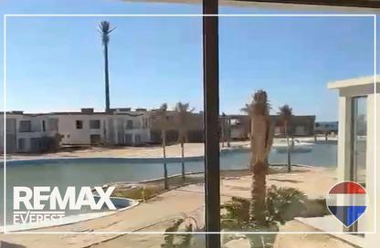 منزل مزدوج - 3 غرف نوم - 4 حمامات للبيع في كالي كوست - راس الحكمة - الساحل الشمالي