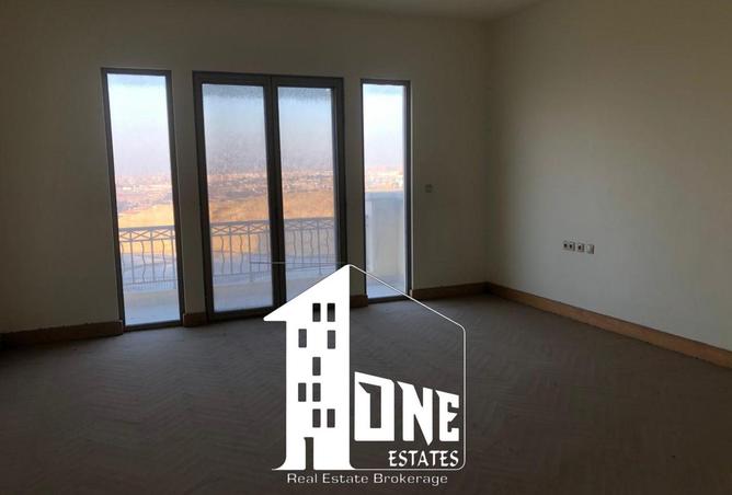 98832276 - Property Image 3