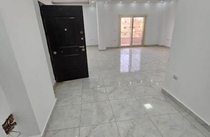 Office Space - 3 Bedrooms - 1 Bathroom for rent in V90 - North Teseen St. - The 5th Settlement - New Cairo City - Cairo