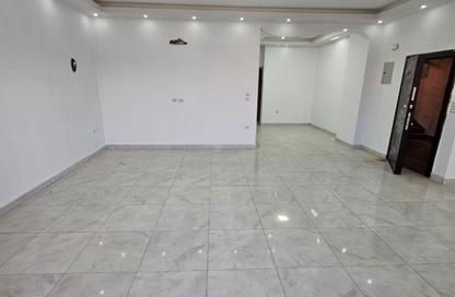 Office Space - 3 Bedrooms - 1 Bathroom for rent in V90 - North Teseen St. - The 5th Settlement - New Cairo City - Cairo