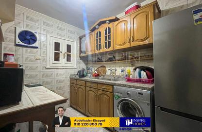 Apartment - 3 Bedrooms - 2 Bathrooms for rent in Albert Al Awal St. - Smouha - Hay Sharq - Alexandria
