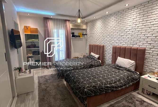 8654020 - Property Image 2