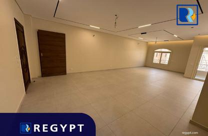 مساحات مكتبية - استوديو - 3 حمامات للايجار في البنفسج 12 - البنفسج - مدينة القاهرة الجديدة - القاهرة