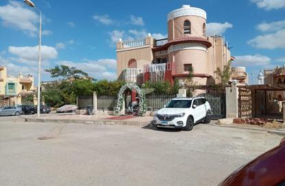 Villa - 5 Bedrooms - 4 Bathrooms for sale in Palm Hills New Cairo - 5th Settlement Compounds - The 5th Settlement - New Cairo City - Cairo