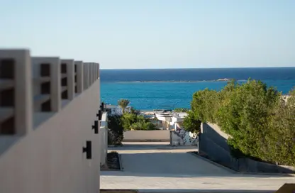 Chalet - 2 Bedrooms - 3 Bathrooms for sale in Beit Al Bahr - Sidi Heneish - North Coast
