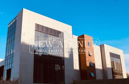 Retail - Studio - 2 Bathrooms for sale in Mountain View iCity - 5th Settlement Compounds - The 5th Settlement - New Cairo City - Cairo