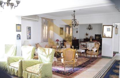Apartment - 4 Bedrooms - 2 Bathrooms for sale in Street 10 - 1st District - Sheikh Zayed City - Giza