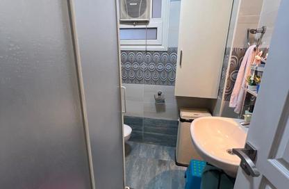 Apartment - 2 Bedrooms - 1 Bathroom for sale in Zahraa Madinat Nasr - Nasr City - Cairo