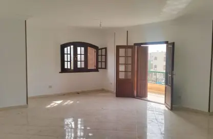 شقة - 3 غرف نوم - 2 حمامات للايجار في شارع 155 - الحي الرابع - التجمع الخامس - مدينة القاهرة الجديدة - القاهرة