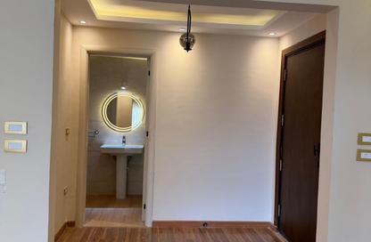 Apartment - 3 Bedrooms - 3 Bathrooms for sale in Mountain View iCity - 5th Settlement Compounds - The 5th Settlement - New Cairo City - Cairo