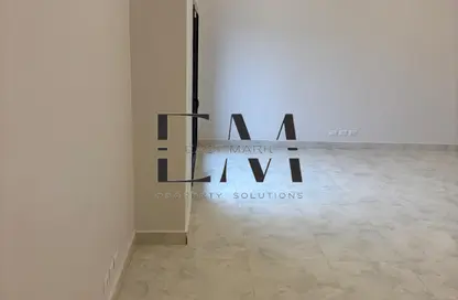 Office Space - Studio - 2 Bathrooms for rent in The Square - 5th Settlement Compounds - The 5th Settlement - New Cairo City - Cairo