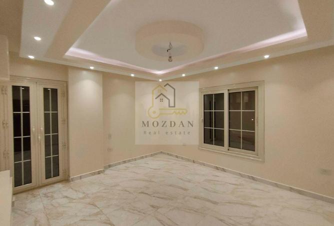 100923598 - Property Image 3