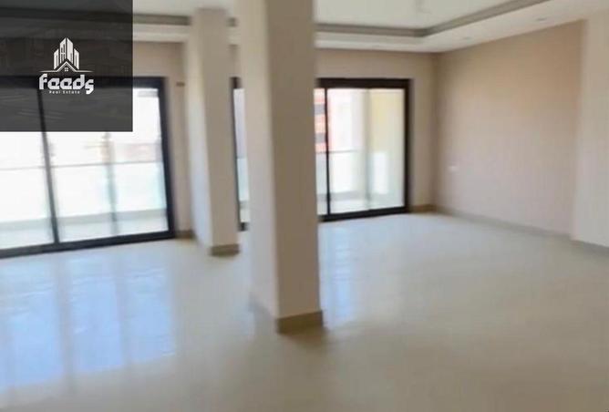 64134952 - Property Main Image