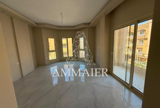 87843411 - Property Main Image