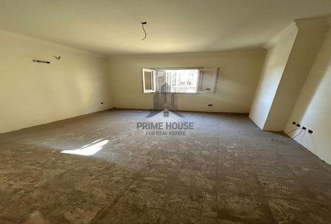 8618721 - Property Image 2