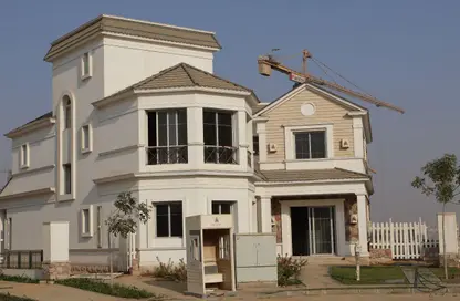 Villa - 4 Bedrooms - 3 Bathrooms for sale in Mountain View iCity - 5th Settlement Compounds - The 5th Settlement - New Cairo City - Cairo