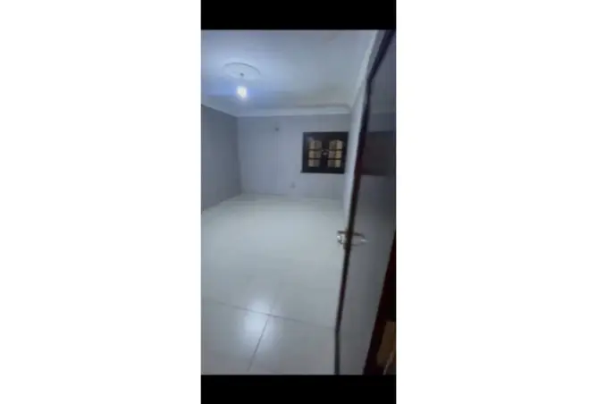 118807792 - Property Image 2