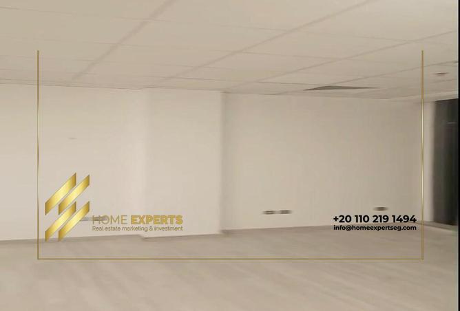 70622499 - Property Image 3