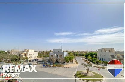 Townhouse - 3 Bedrooms - 4 Bathrooms for sale in Kayan - Sheikh Zayed Compounds - Sheikh Zayed City - Giza