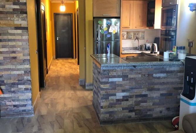 82872157 - Property Image 3