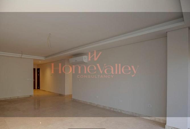 102076372 - Property Image 3