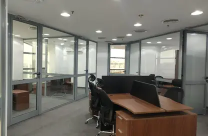 مساحات مكتبية - 4 غرف نوم - 2 حمامات للايجار في شارع التسعين الجنوبي - التجمع الخامس - مدينة القاهرة الجديدة - القاهرة
