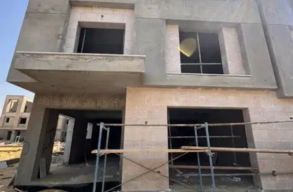 أي فيلا - 3 غرف نوم - 4 حمامات للبيع في ديستريكت 5 - كمبوندات التجمع الخامس - التجمع الخامس - مدينة القاهرة الجديدة - القاهرة