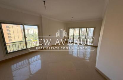 Apartment - 3 Bedrooms - 2 Bathrooms for sale in Wesal City - El Shorouk Compounds - Shorouk City - Cairo