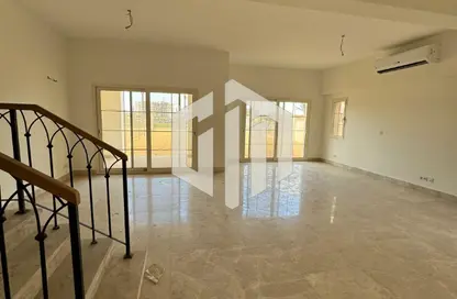 Villa - 3 Bedrooms - 4 Bathrooms for rent in Celesta Hills - Uptown Cairo - Mokattam - Cairo