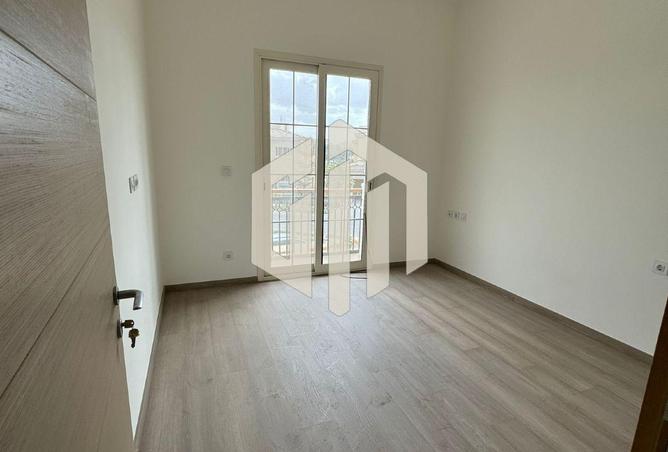 8526092 - Property Image 2