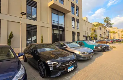 مساحات مكتبية - استوديو للبيع في ديستريكت 5 - كمبوندات التجمع الخامس - التجمع الخامس - مدينة القاهرة الجديدة - القاهرة