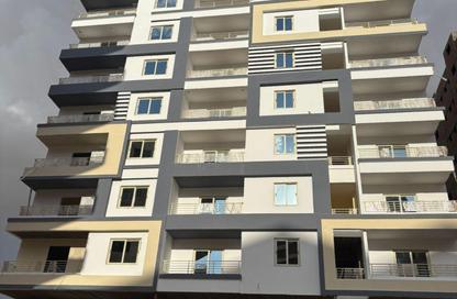 Apartment - 3 Bedrooms - 2 Bathrooms for sale in Zahraa Al Maadi St. - Degla - Hay El Maadi - Cairo