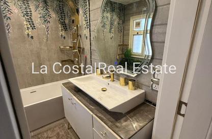Apartment - 3 Bedrooms - 2 Bathrooms for sale in Sarai - Mostakbal City Compounds - Mostakbal City - Future City - Cairo Apartment - 3 Bedrooms - 2 Bathrooms for sale in Sarai - Mostakbal City Compounds - Mostakbal City - Future City - Cairo