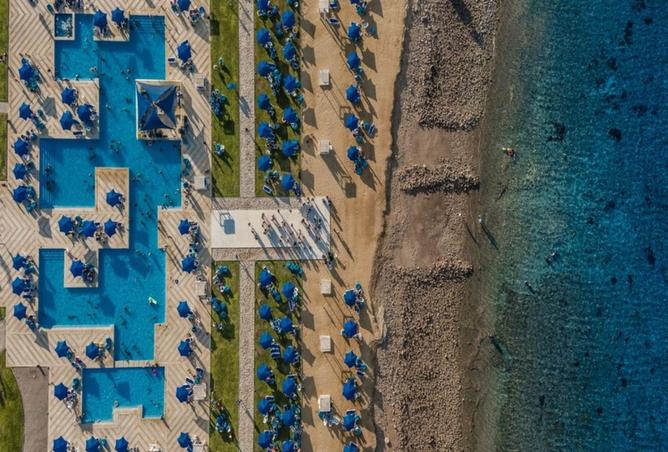 8536500 - Property Image 2